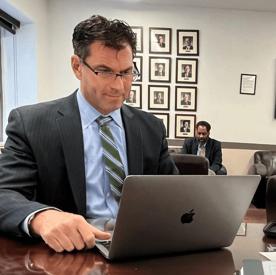 NYC Defense Attorney Glenn F. Hardy, New York manslaughter lawyer